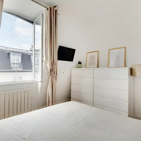 Bosquet - Rue Cler *